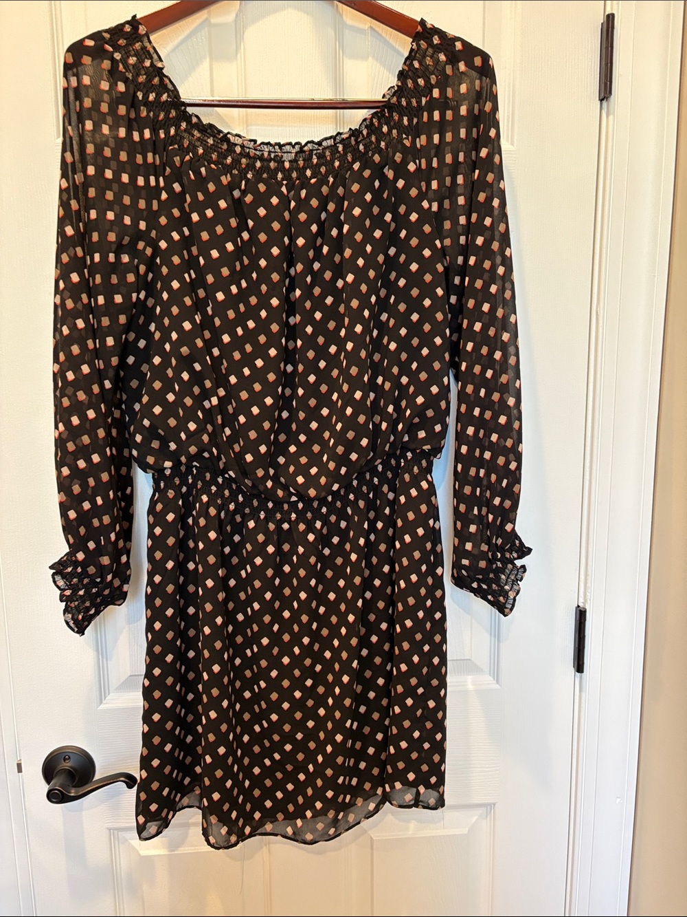 White House Black Market Black Long-Sleeve Dress with beige Diamond Print